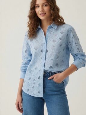 Habitual Light Blue Eyelet Button-Down Shirt 100% cotton
